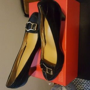 Women's  classic black  shoes.